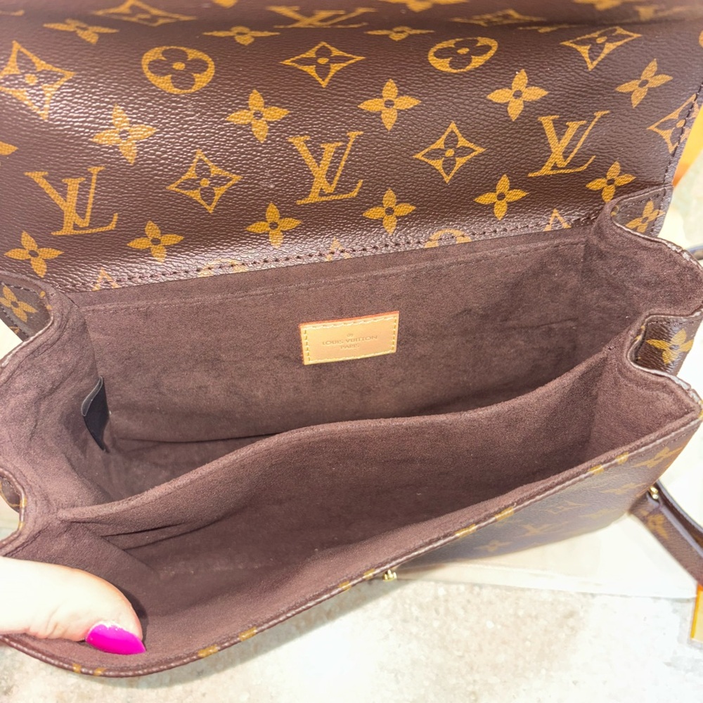 🩷sold🩷Louis Vuitton Pochette Métis Monogram - Picture 12 of 15